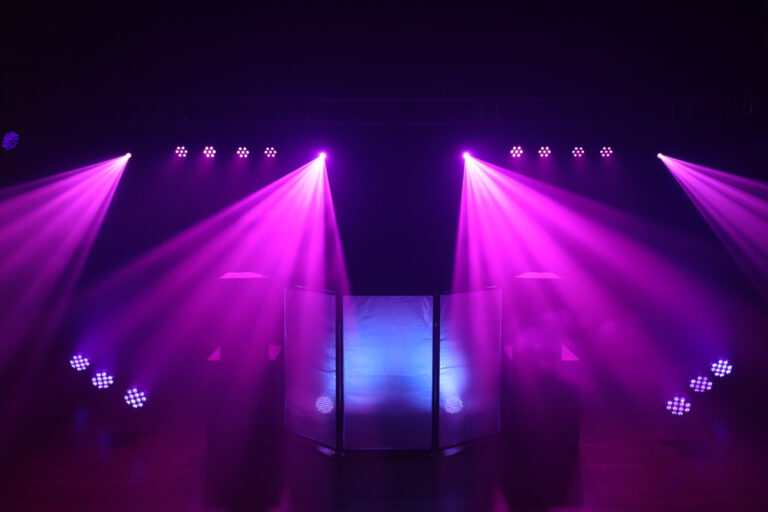 Moving Heads mit LED-Bars